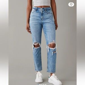 AE Strigid Ripped Mom Jean in Blown Out Blue